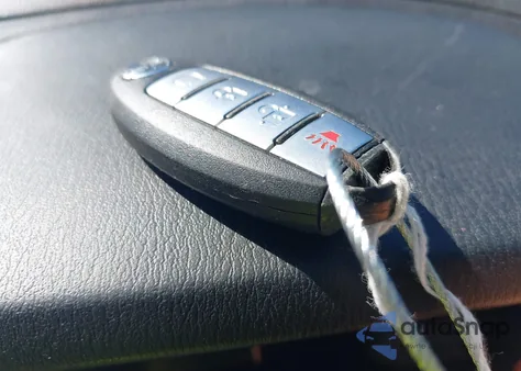 2017 Nissan Pathfinder Sv z USA, uszkodzony, nr VIN 5N1DR2MN8HC651620